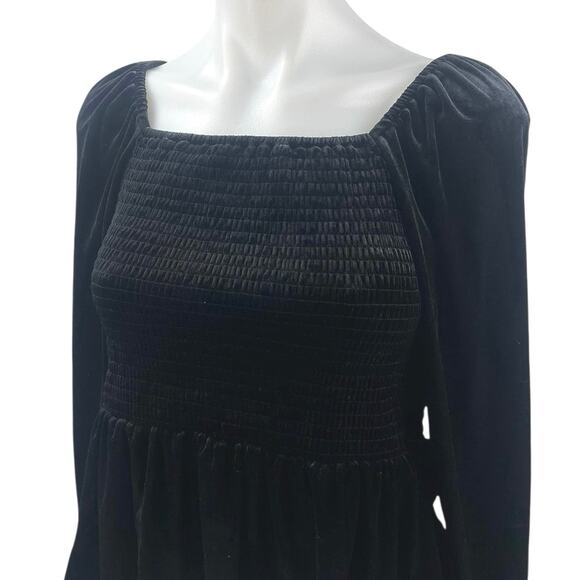 Gap Women's Black Long Sleeve Smocked Square Neck Peplum Blouse Top Size M - Picture 3 of 5